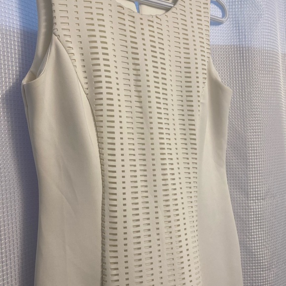 Neiman Marcus white Stretch dress - Picture 5 of 6